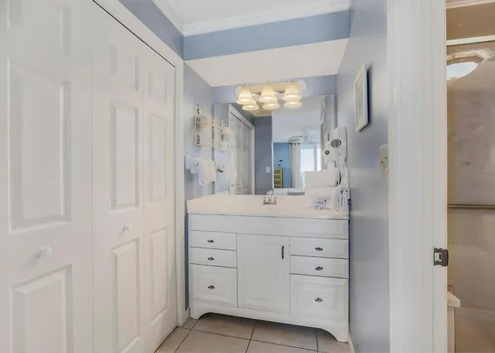Buena Vista 302 By Collection Apartment
